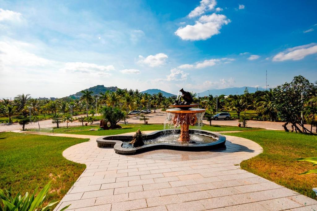 Saigon - Ninh Chu Hotel & Resort Фанранг Экстерьер фото